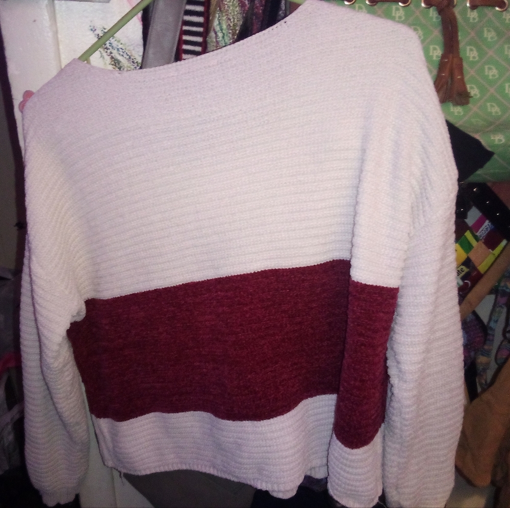 Crop sweater